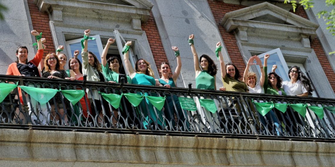 L&rsquo;Espagne accorde trois jours de congé pour les douleurs menstruelles