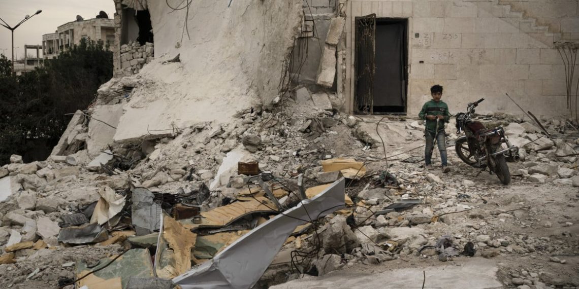 De la Syrie sinistrée : même notre mort doit supporter l’attente…