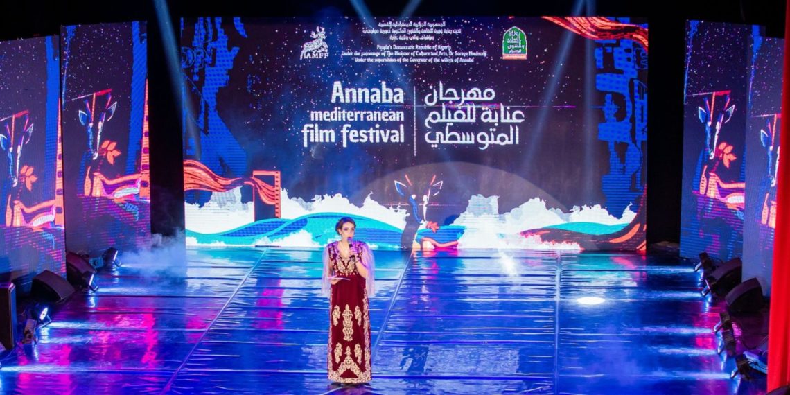 مهرجان عنابة للفيلم المتوسطي: نضال النساء يضيء الدورة الرابعة للمهرجان.