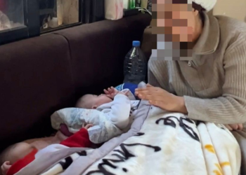 "أين نذهب بأنفسنا؟"... معاناة نازحات الساحل السوري في لبنان