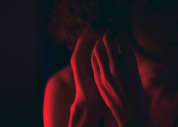 La nuova frontiera degli abusi in rete: la sextortion