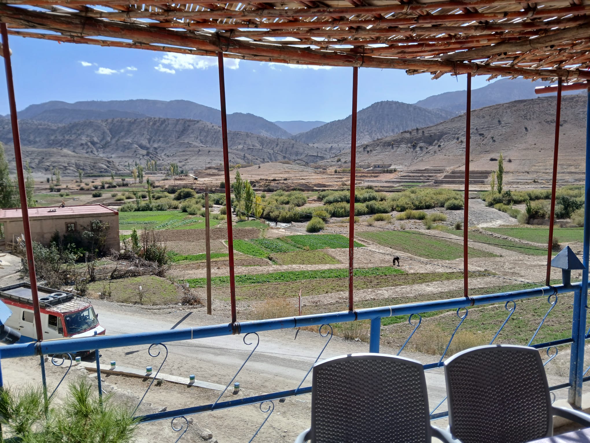 Des paysages somptueux mais de tout petits lopins à cultiver pour survivre. © Franceska Gilardi