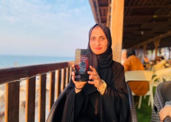 "عين الكاميرا لا تبكي لكن قلبي فعل": صحافية من غزة تكتب ما عجزت الكاميرا عن التقاطه