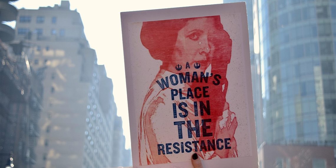 L’âge n’est pas un échec : Femmes, vieillissement et résistance féministe