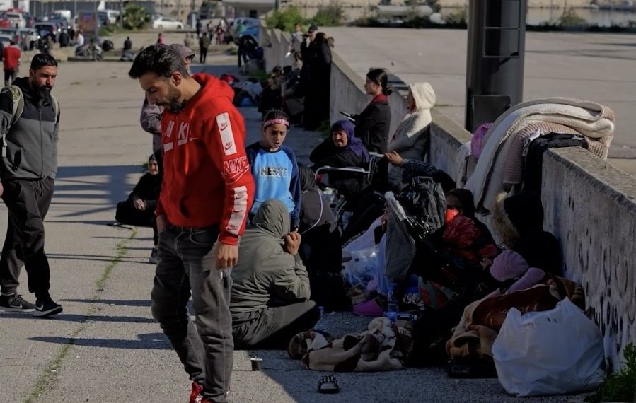 نساء لبنان بعد الحرب: عودة إلى الركام ومعاناة مستمرة