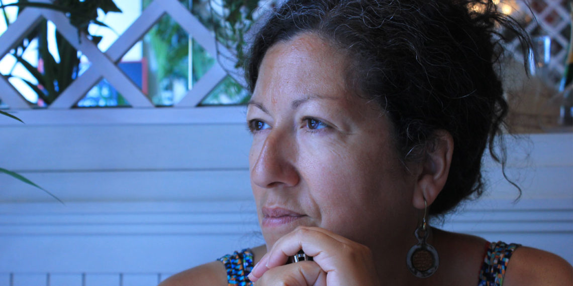 Habiba Djahnine, cinéaste algérienne : la fabrique d’un regard