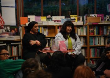 Le hijab, leur obsession et nous : l’essai de Liza Hammar qui recentre l’expérience de celles qui le portent